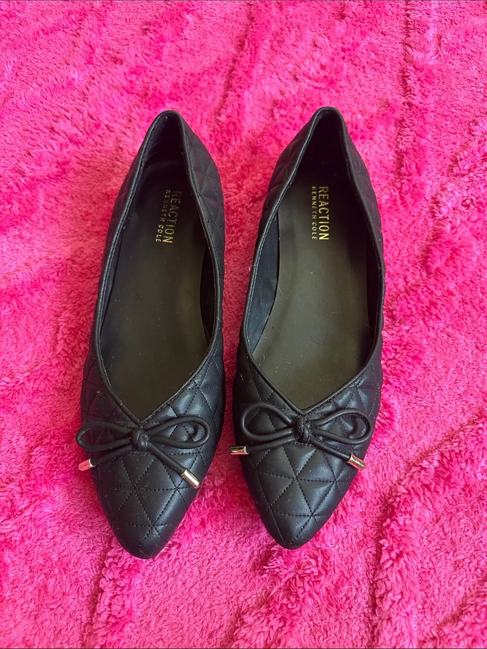 Reaction Kenneth Cole Black Quilted Pointed-Toe Flats with Bow